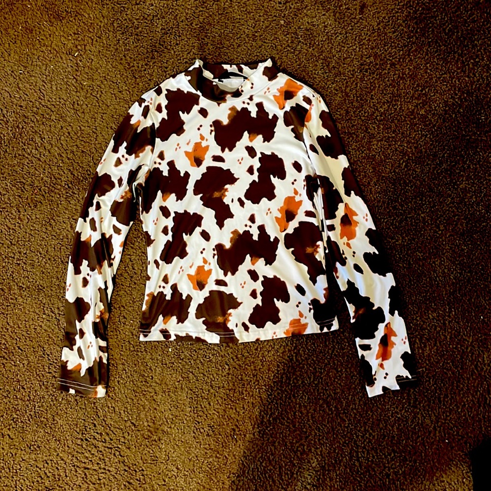 Long Sleeve Tight Fitted Crop Top Cow Print